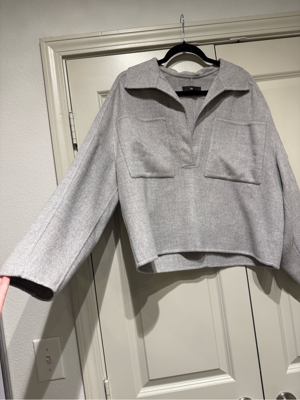 Banana Republic Wool Relaxed Collar Gray Pocket Sweater - Picture 2 of 8